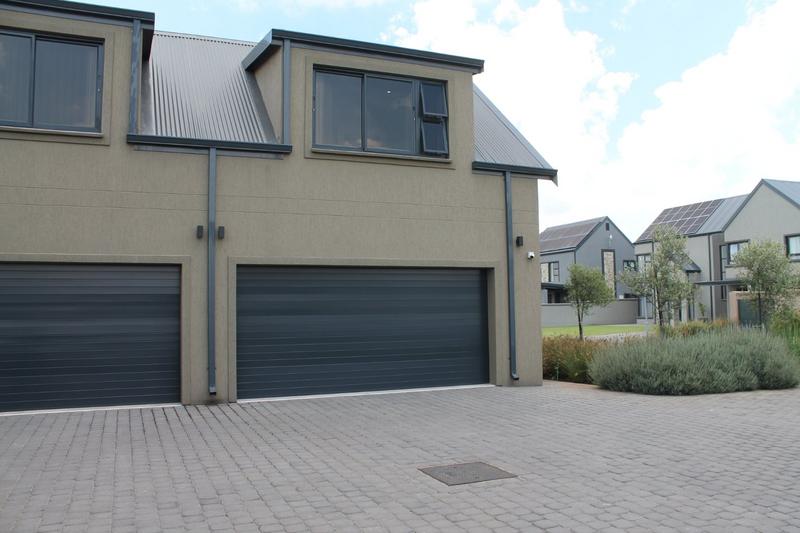 5 Bedroom Property for Sale in Heron Banks Golf Estate Free State